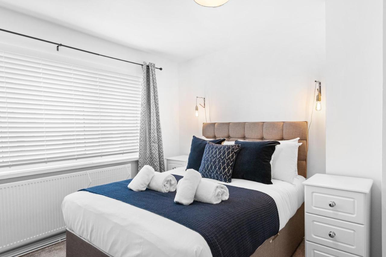 Off Road Parking, Garden, Smart Tv'S In All Rooms! Morriston Exteriér fotografie