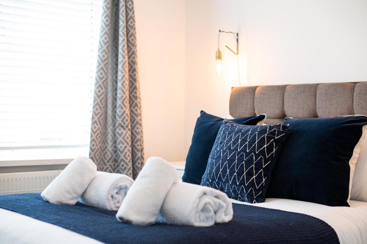Off Road Parking, Garden, Smart Tv'S In All Rooms! Morriston Exteriér fotografie